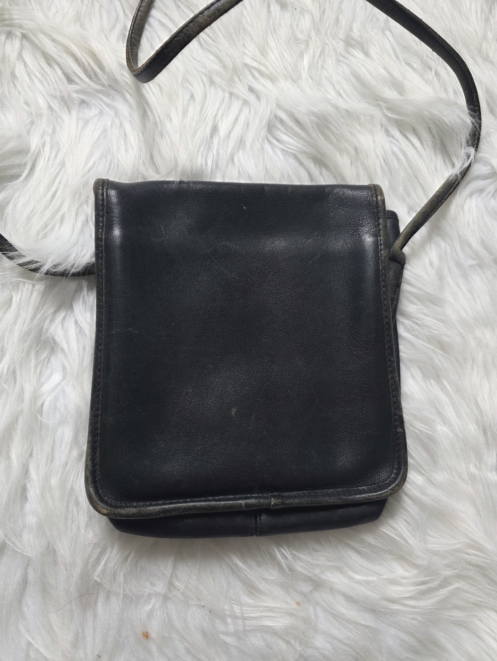 Vintage Coach Crossbody - black - Picture 6 of 9